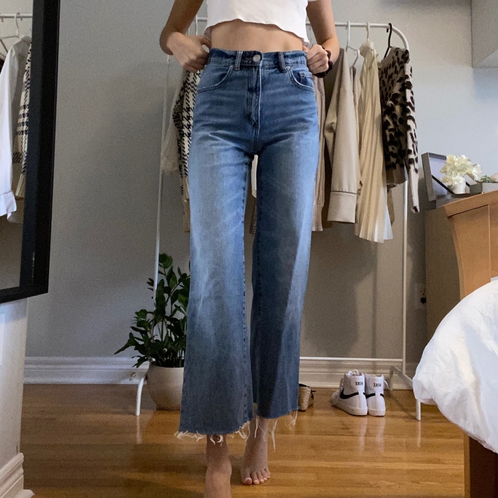Garage Wide Leg Cropped Jeans